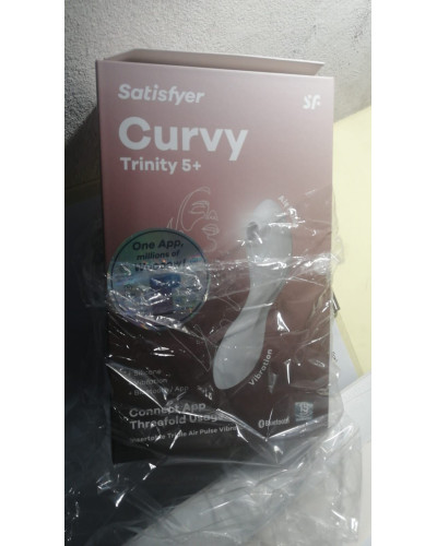 Вакуумний смарт-стимулятор із вібрацією Satisfyer Curvy Trinity 5 (White) (м'ята упаковка!!!) - Фото №2