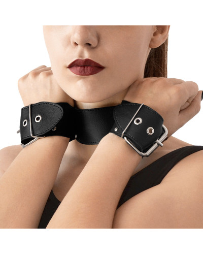 Ошейник с наручниками из натуральной кожи Art of Sex - Bondage Collar with Handcuffs - Фото №3