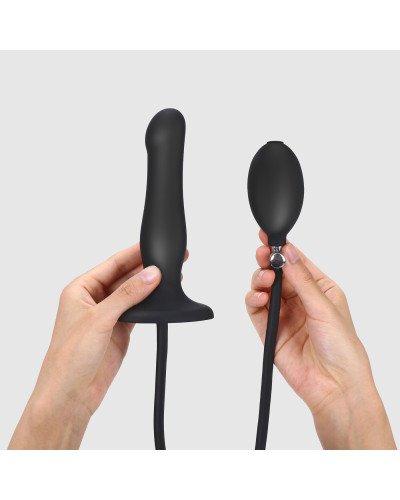 Надувний фалоімітатор Strap-On-Me INFLATABLE DILDO PLUG - NOIR, кулька всередині, діаметр до 6 см - Фото №1
