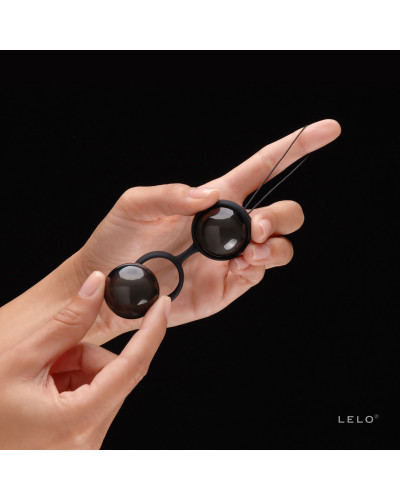 Вагінальні кульки LELO Luna Beads Noir Black, зміщений центр ваги, діаметр 2,9 см, 2х37 г - Фото №4