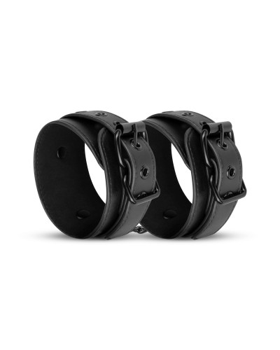 Наручники Bedroom Fantasies: Faux Leather Handcuffs One Size, черные - Фото №4