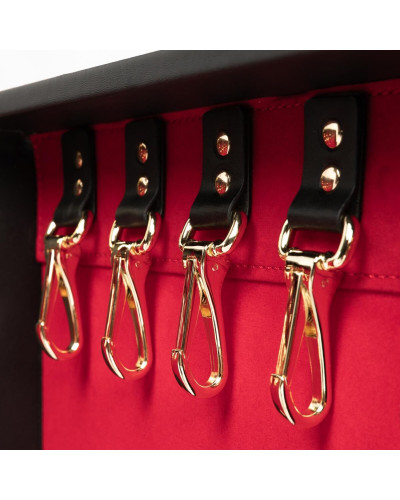 Набір для BDSM Bedroom Fantasies: Bondage Suitcase 13 Pcs - Cow Leather - Фото №5