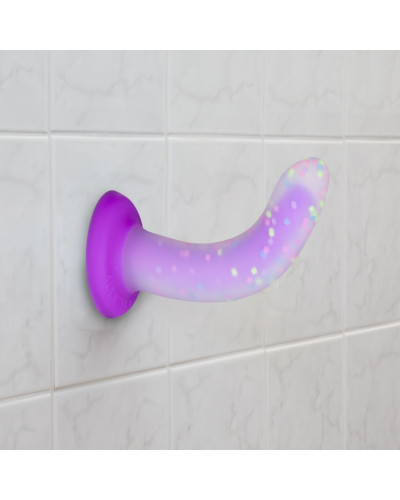 Фалоімітатор, що світиться в темряві, ADDICTION Rave 8″, Glow in the Dark Dildo Purple Confetti, 20,3 см - Фото №9