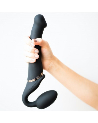 Безремневой страпон с вибрацией Strap-On-Me Vibrating Black M, диаметр 3,3см, пульт ДУ, регулируемый - Фото №7